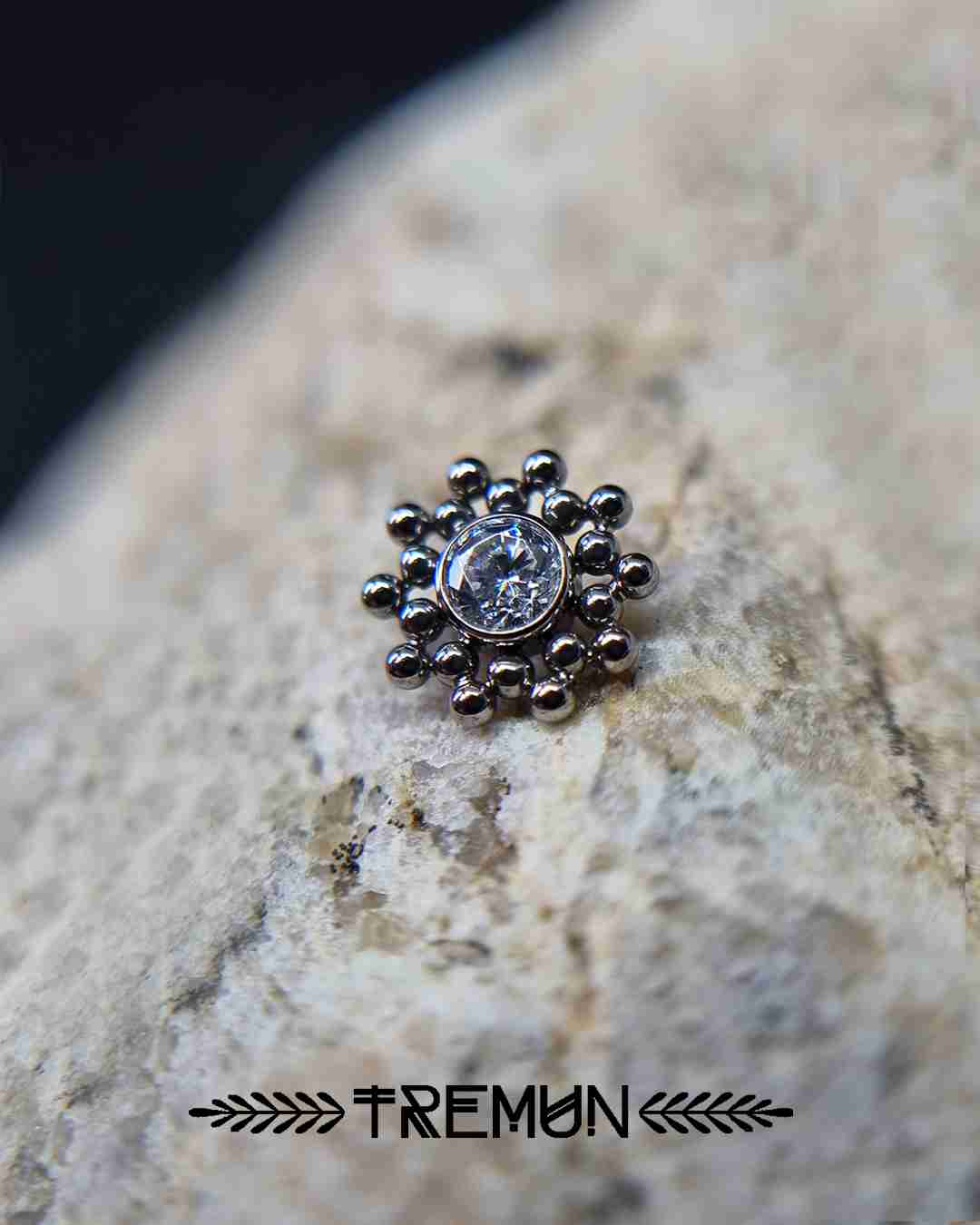 20-Beaded-Bezel-CZ_Feed04.jpg