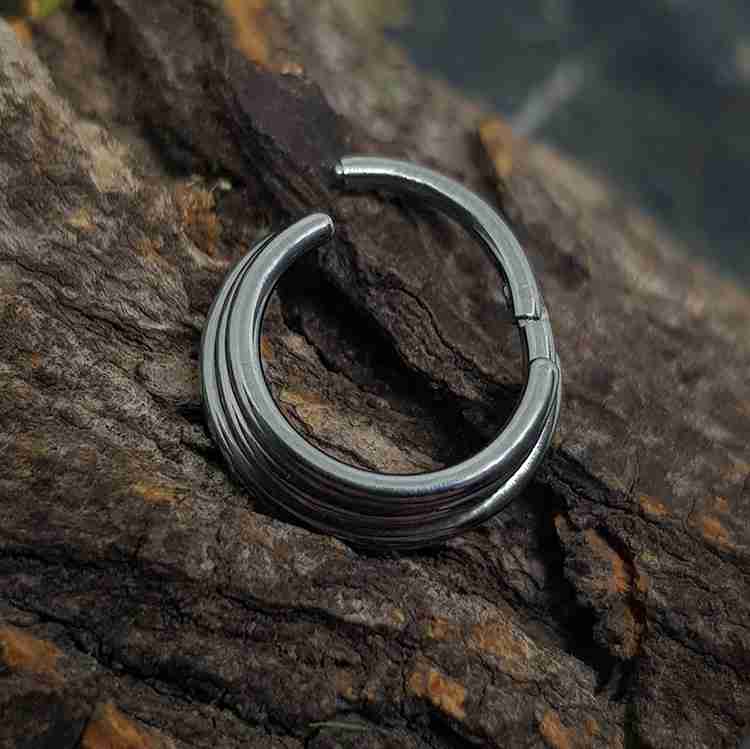 Triple-Hinged-Ring-2.jpg